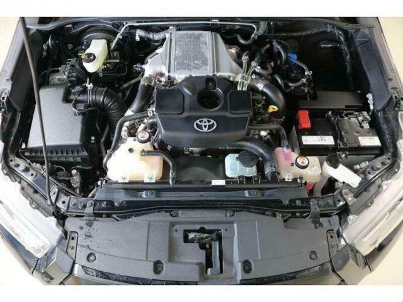 HILUX