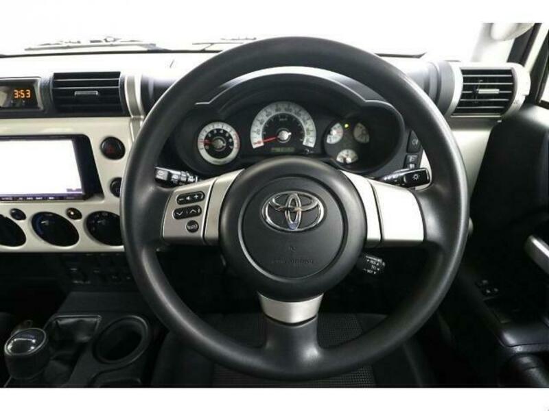 FJ CRUISER