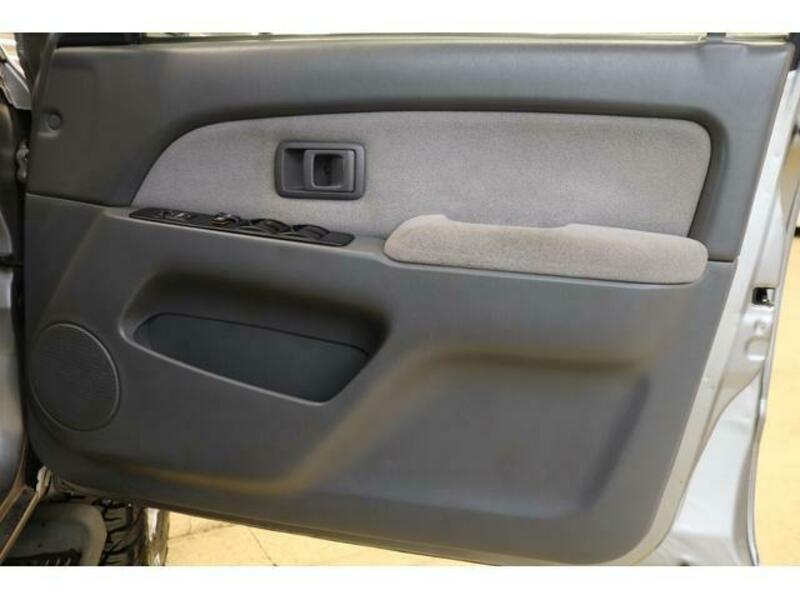 HILUX SURF