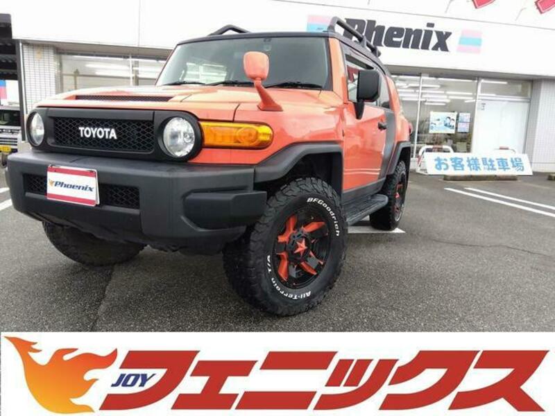 TOYOTA FJ CRUISER