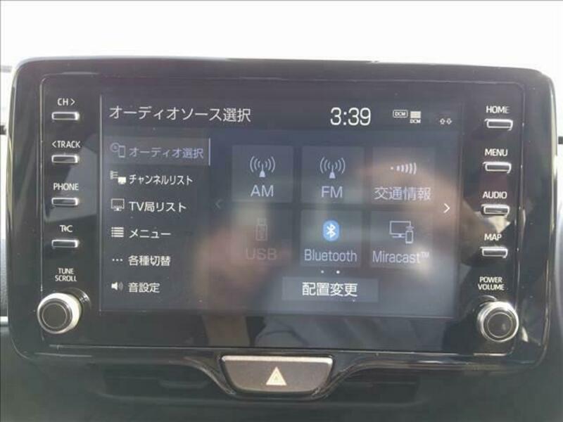 YARIS CROSS