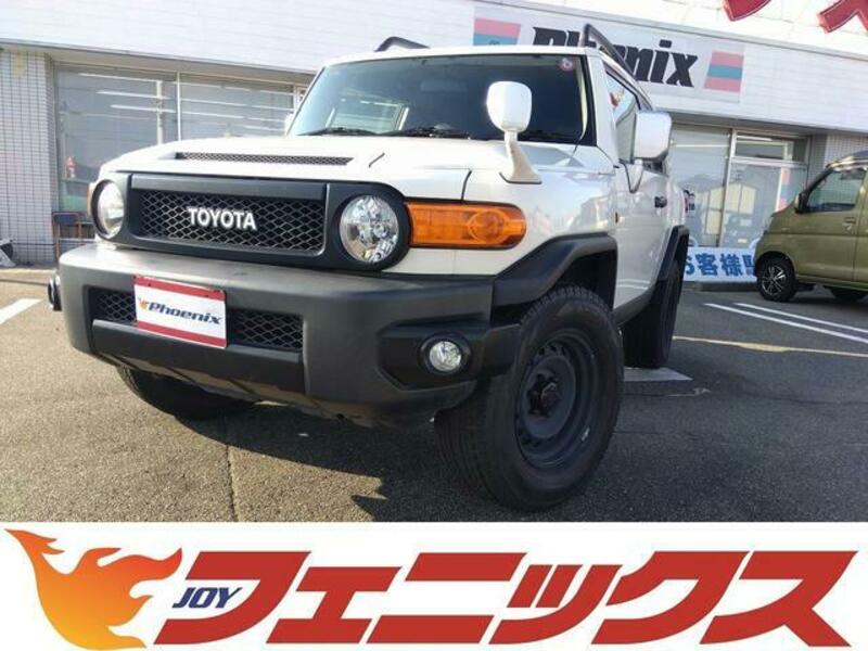 TOYOTA FJ CRUISER
