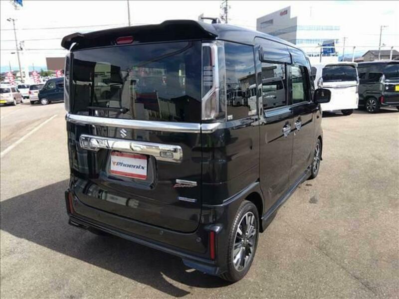 SPACIA CUSTOM