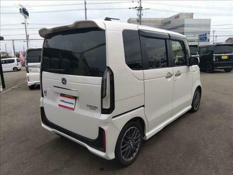 N BOX CUSTOM