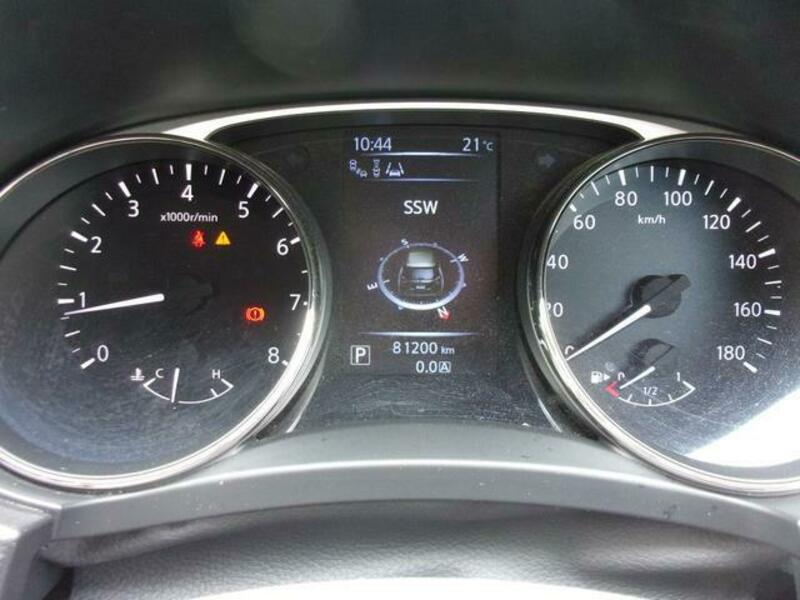 X-TRAIL