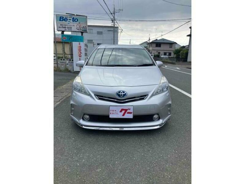 PRIUS ALPHA