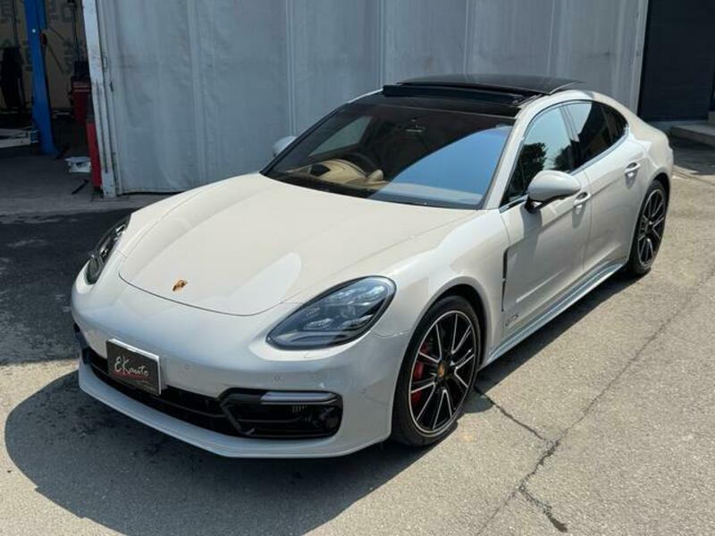 PANAMERA