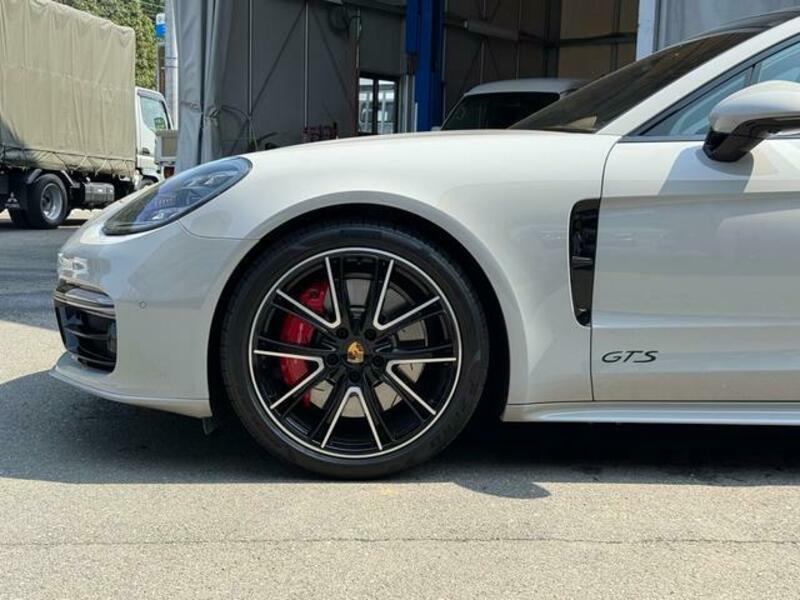 PANAMERA