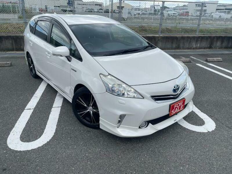 PRIUS ALPHA