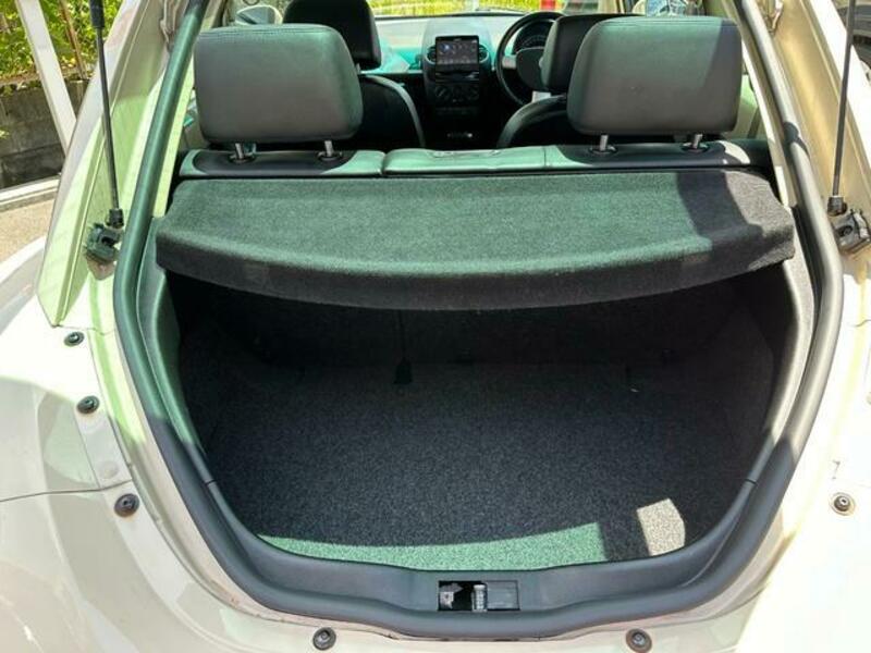 NEW BEETLE