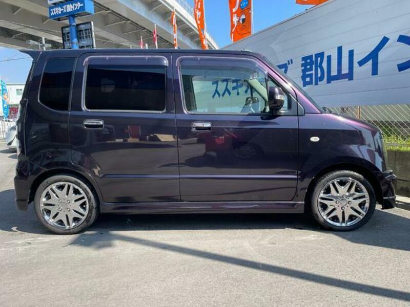 WAGON R