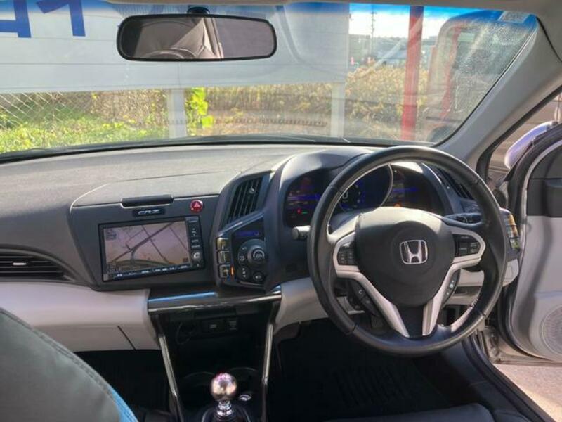 CR-Z