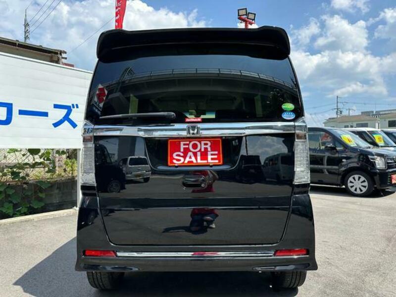 N BOX CUSTOM
