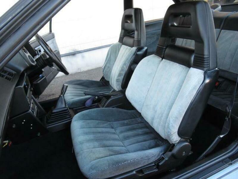 COROLLA LEVIN