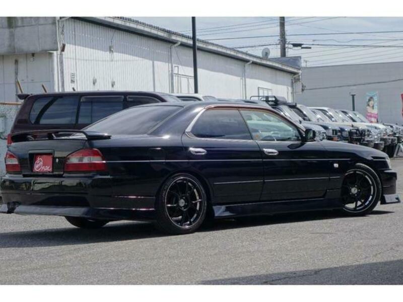 LAUREL