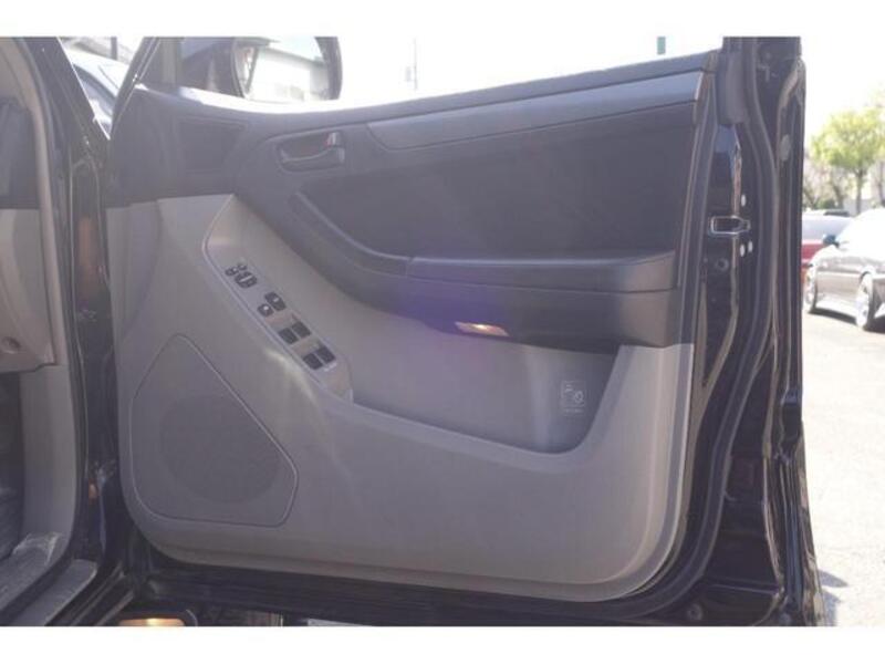 HILUX SURF