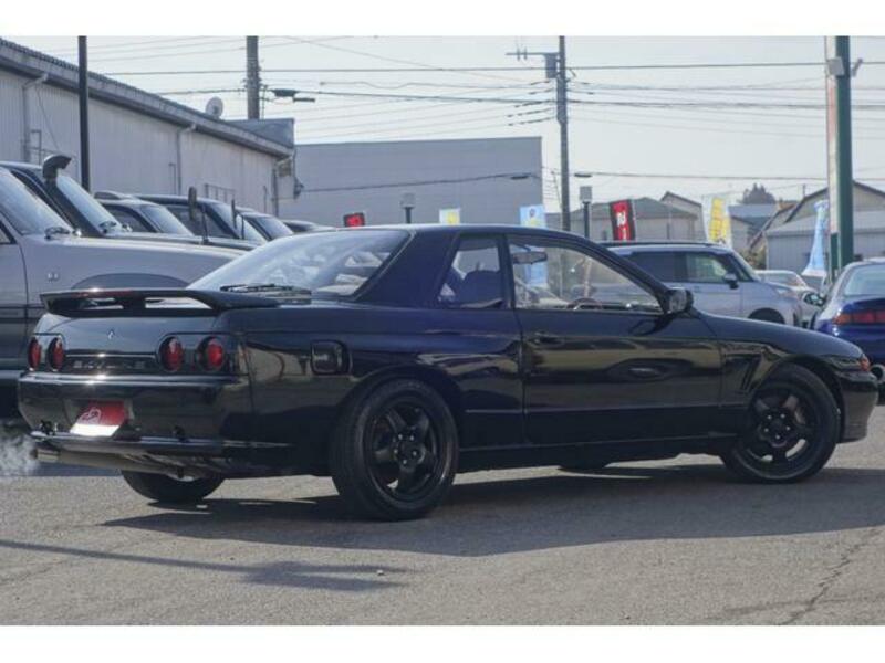 SKYLINE