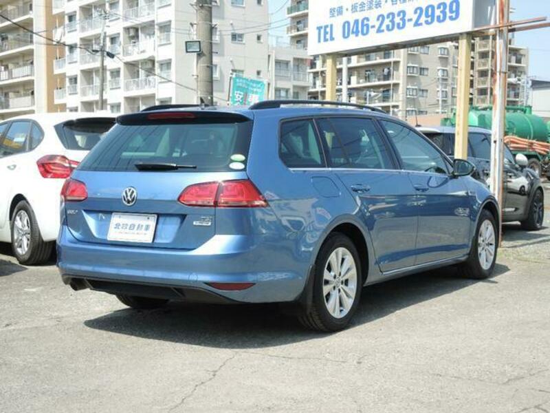 GOLF VARIANT