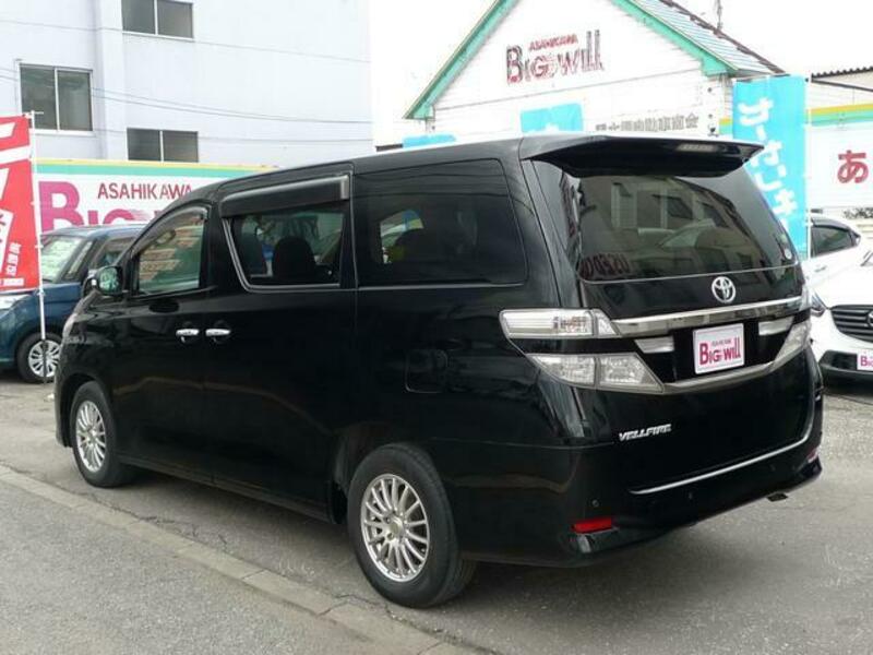 VELLFIRE