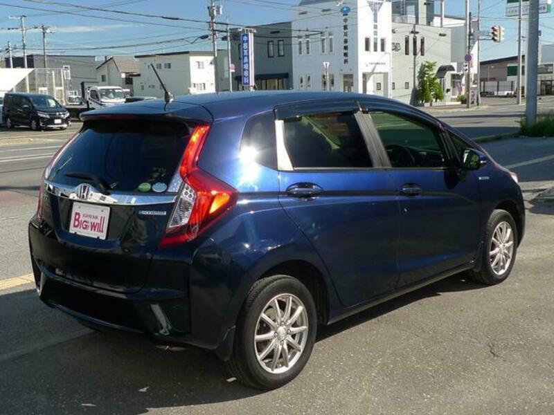 FIT HYBRID