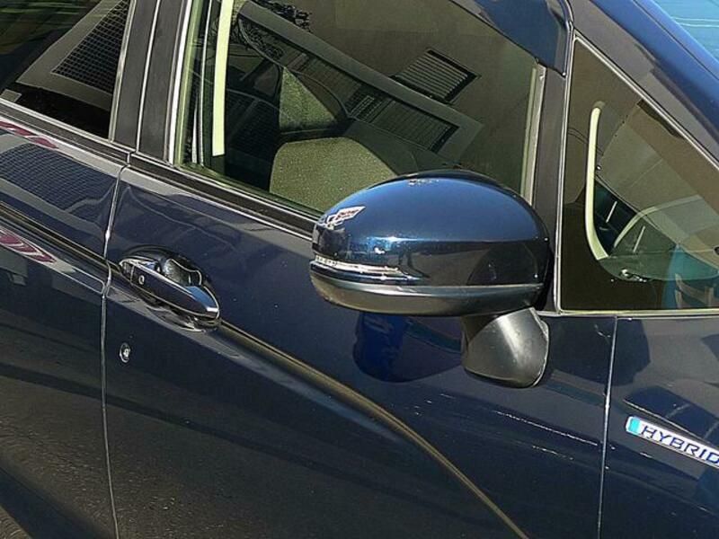 FIT HYBRID