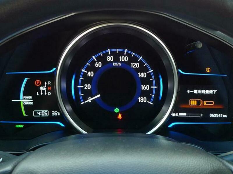 FIT HYBRID