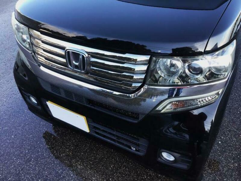 N BOX CUSTOM
