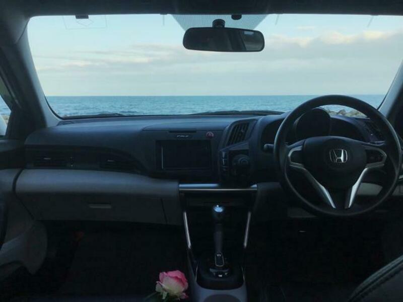 CR-Z