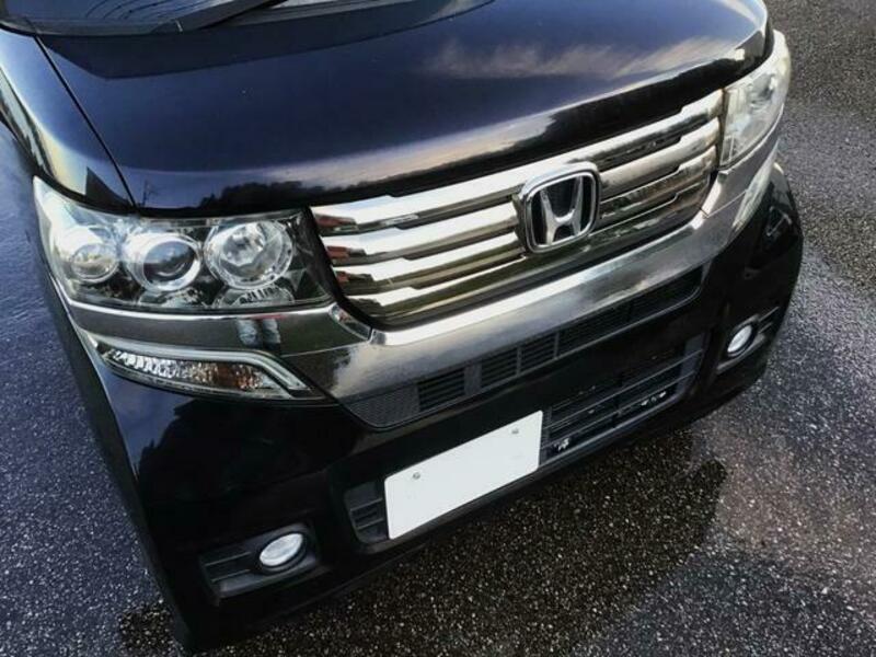 N BOX CUSTOM