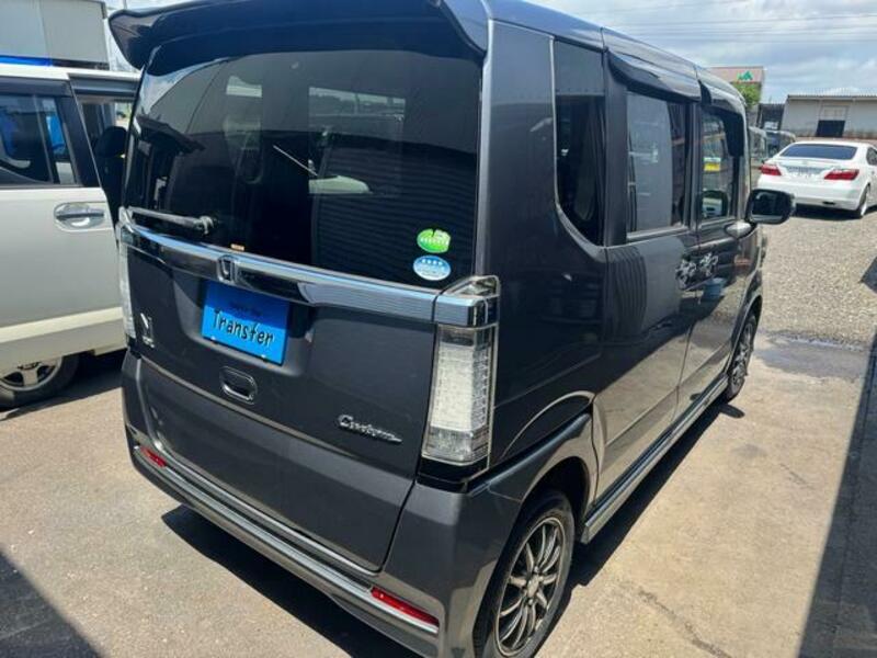 N BOX CUSTOM