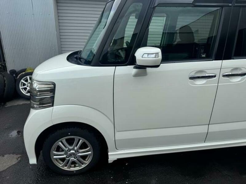 N BOX CUSTOM
