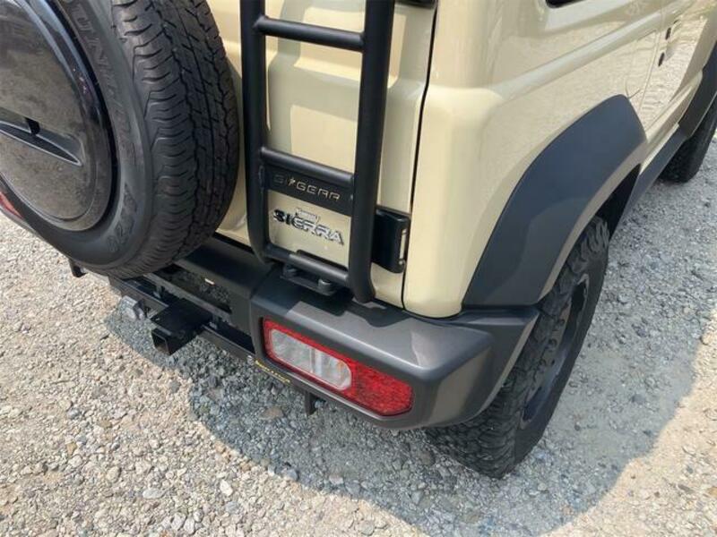 JIMNY SIERRA