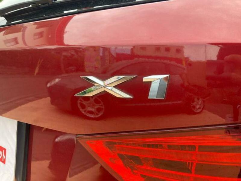 X1