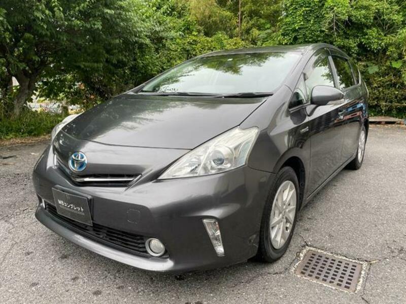 PRIUS ALPHA