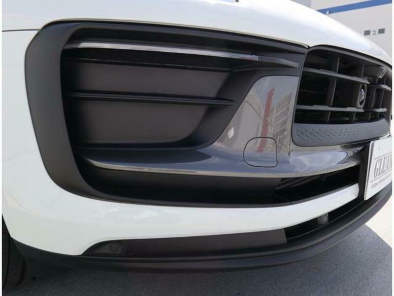 MACAN