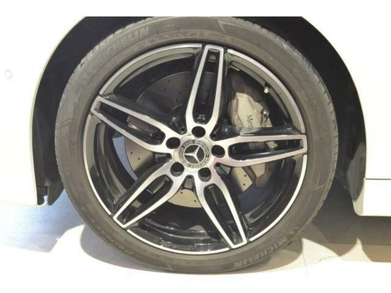 E-CLASS