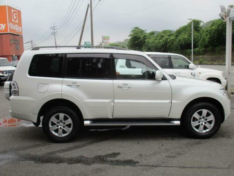 PAJERO