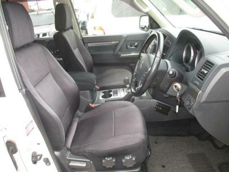 PAJERO