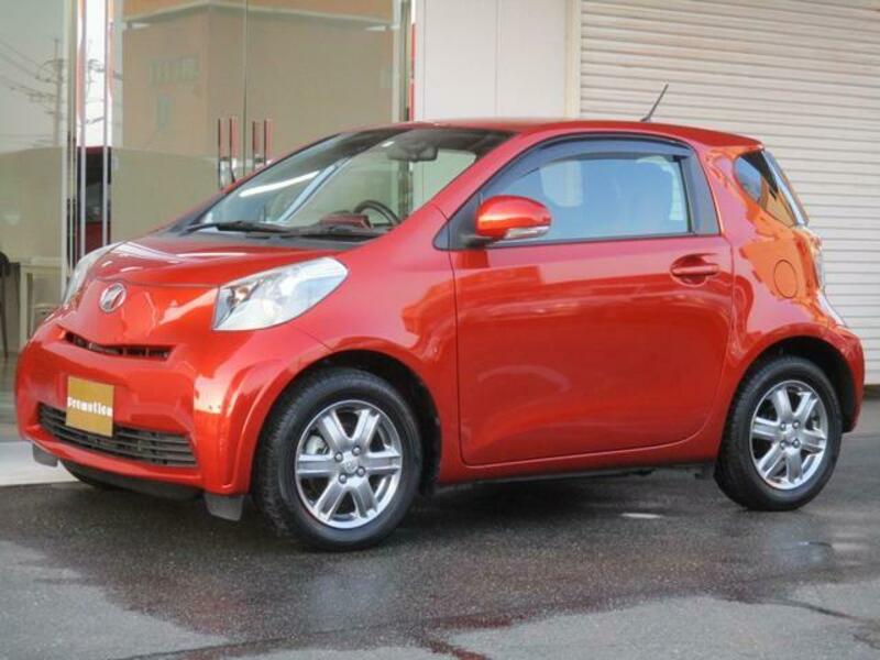 TOYOTA IQ