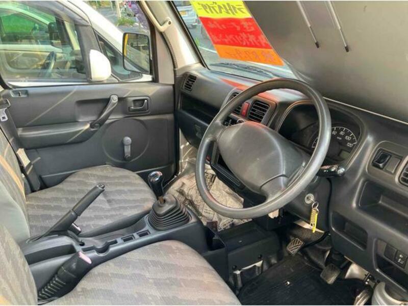 CARRY TRUCK