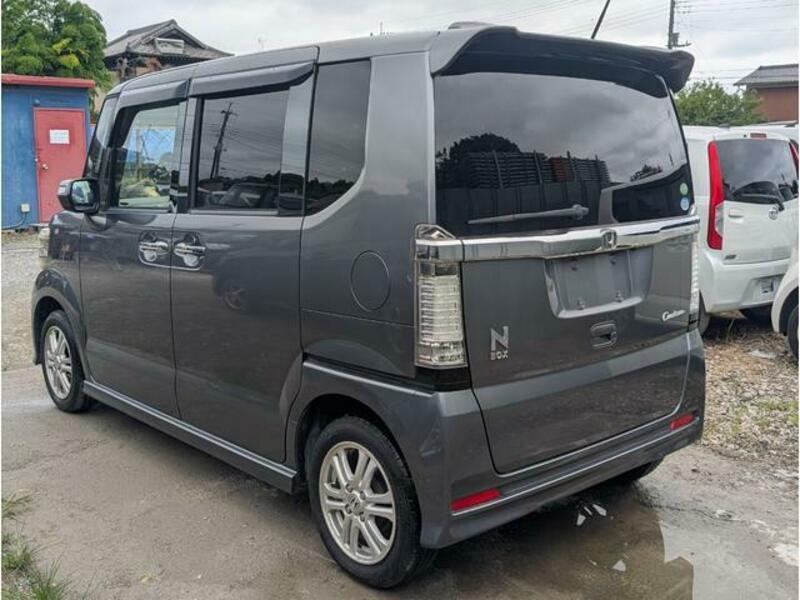 N BOX CUSTOM