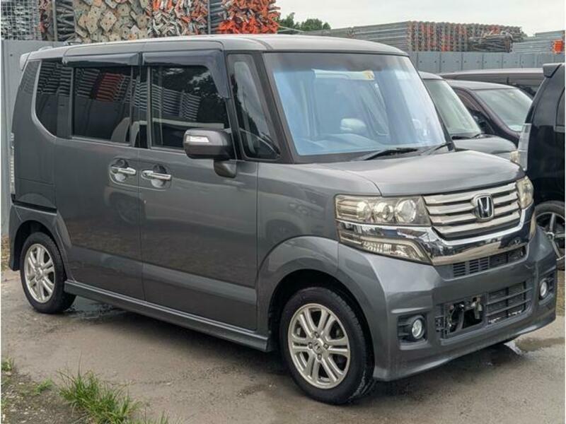 HONDA N BOX CUSTOM