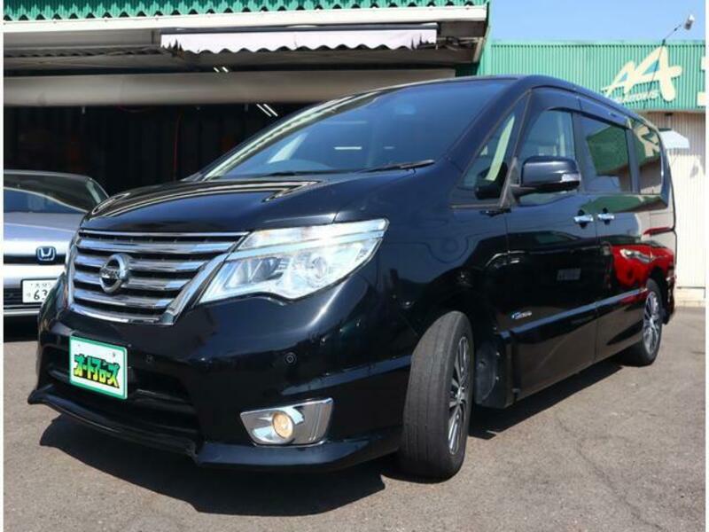 NISSAN SERENA