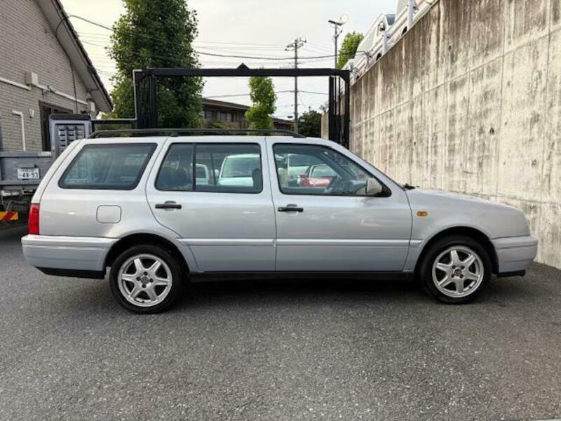 GOLF WAGON