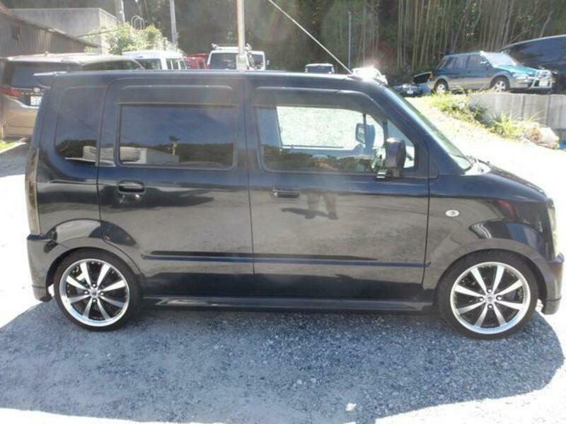 WAGON R