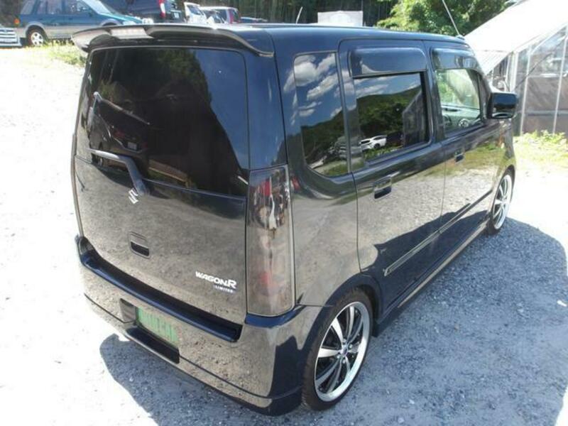 WAGON R