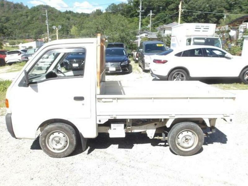 CARRY TRUCK