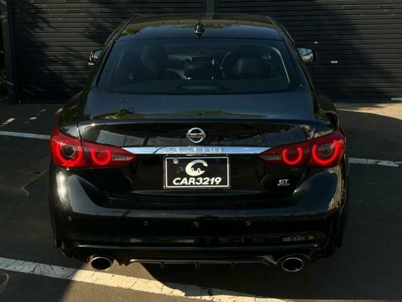 SKYLINE