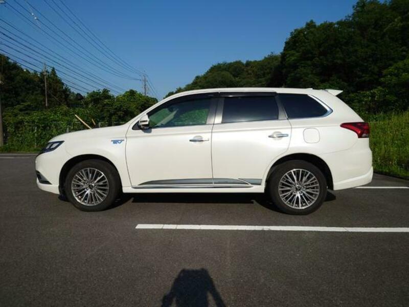 OUTLANDER PHEV