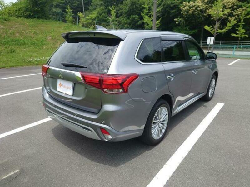 OUTLANDER PHEV